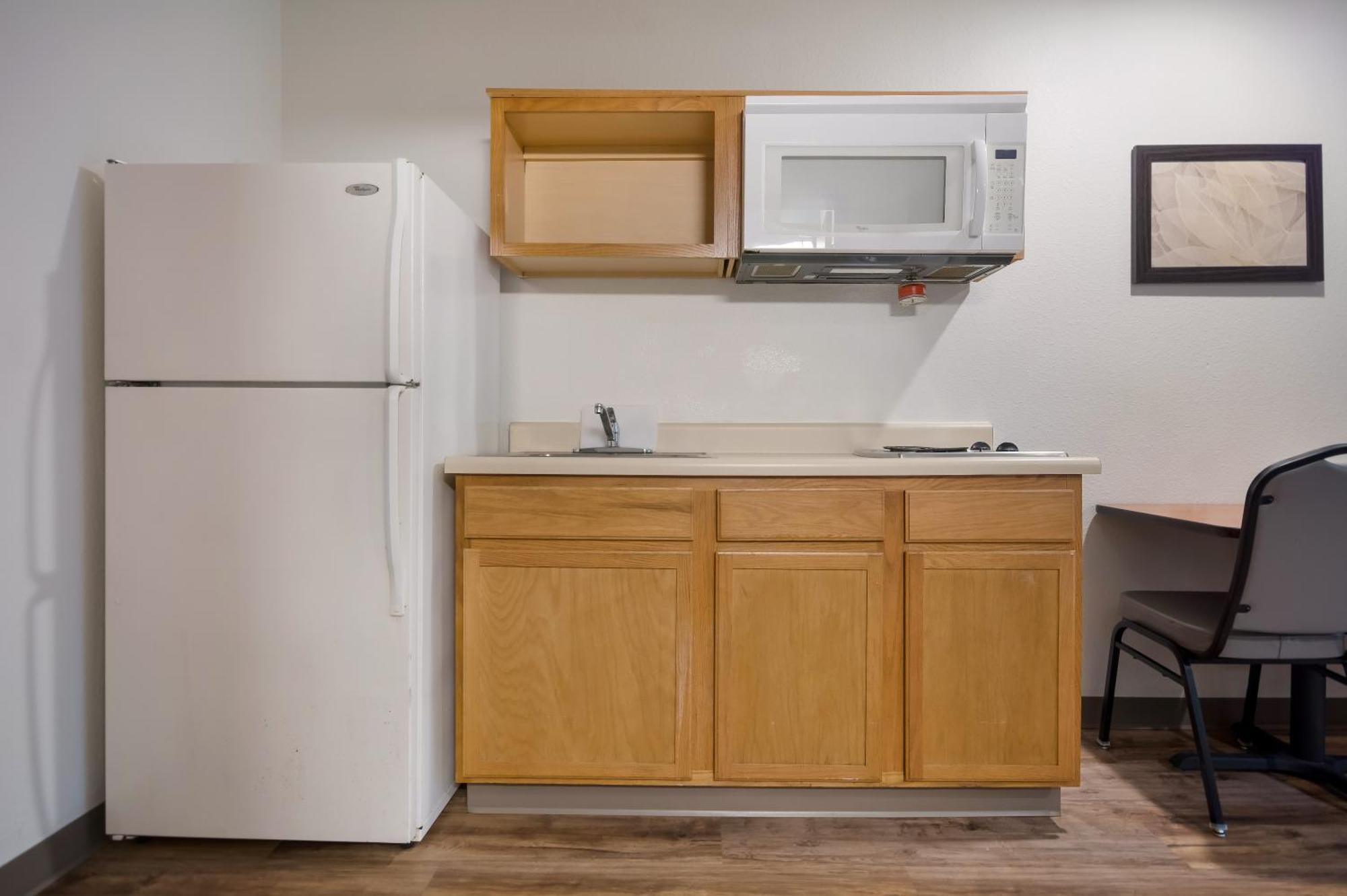 Woodspring Suites Lexington Southeast エクステリア 写真