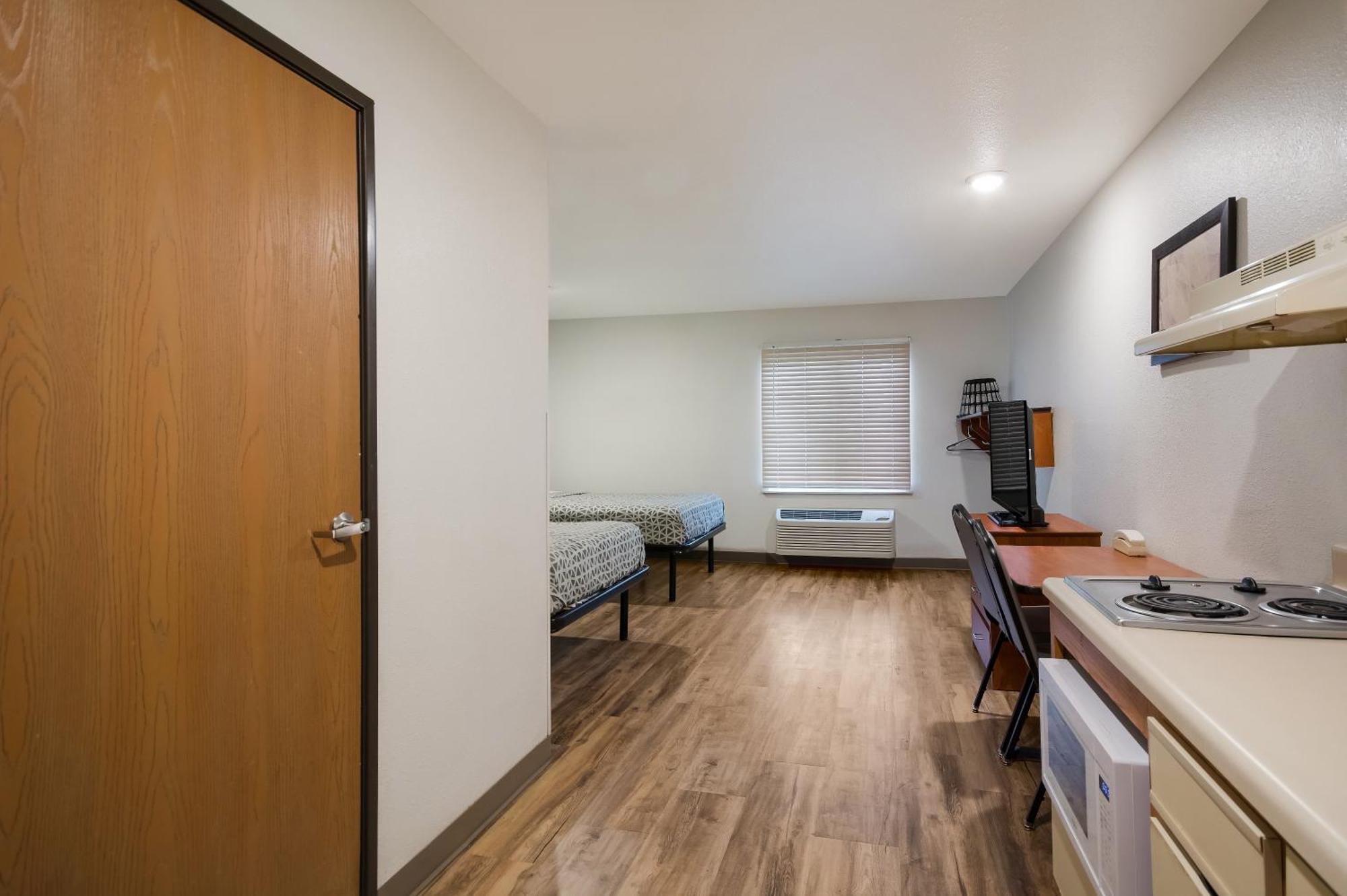Woodspring Suites Lexington Southeast エクステリア 写真