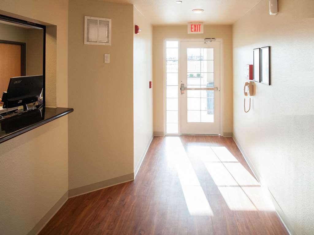 Woodspring Suites Lexington Southeast インテリア 写真