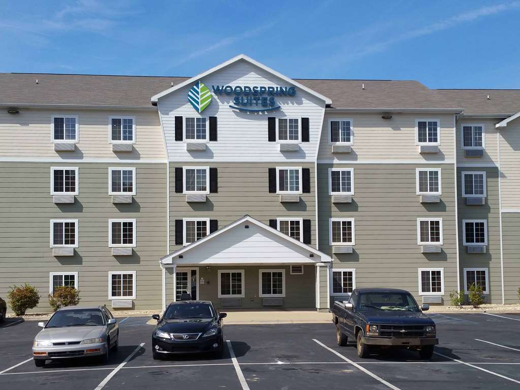 Woodspring Suites Lexington Southeast エクステリア 写真